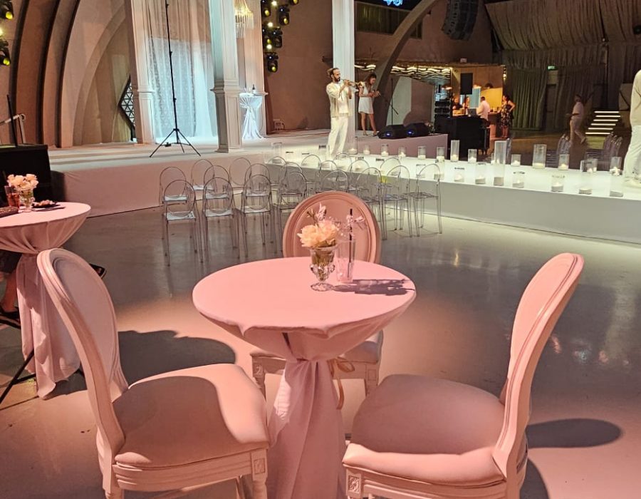 1112 שולחן בנקט קוקטייל