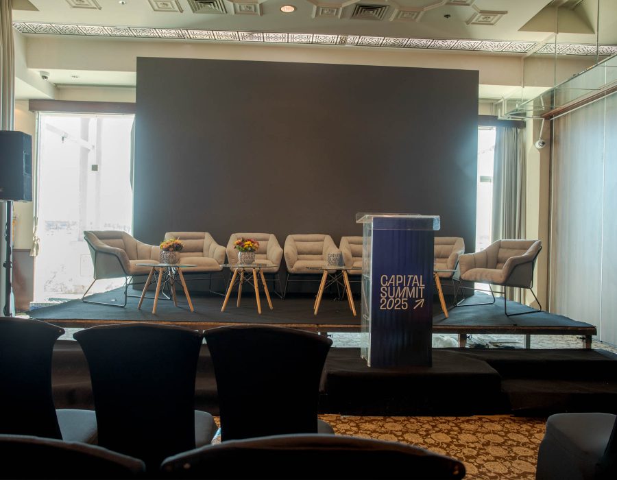 דוכן נואמים