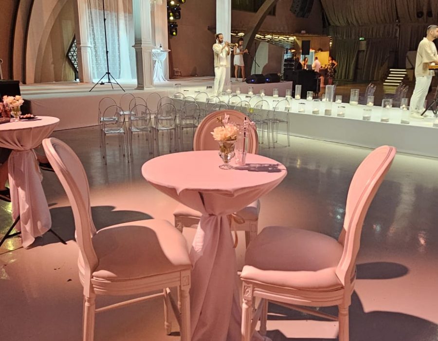 כיסא בר לואי לבן