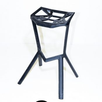 כיסא בר פלסטיק שחור