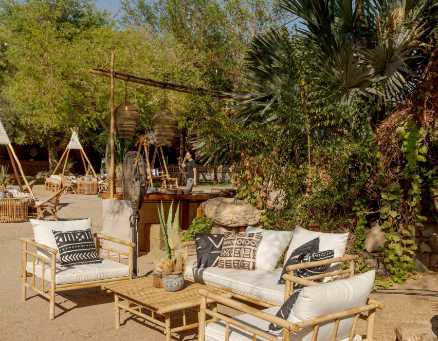 כסא במבוק יחיד